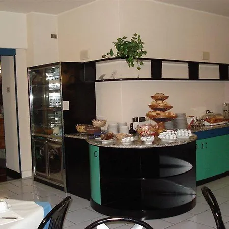 Hi Hotel Riva del Garda